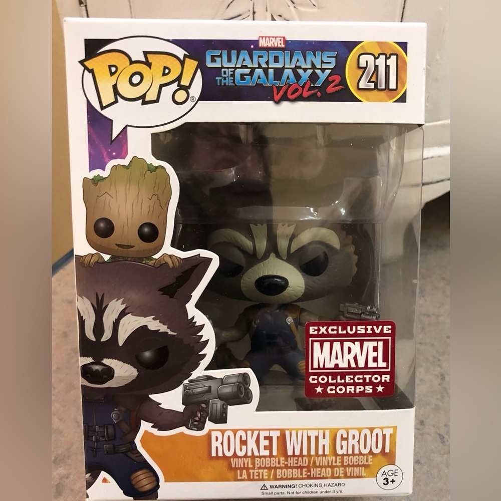 Funko Pop • Rocket with Groot